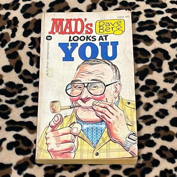 1982 MAD's Look At You Dave Berg Vintage Book 📚 Life 80s Satire Cartoon 80s - Picture 1 of 15